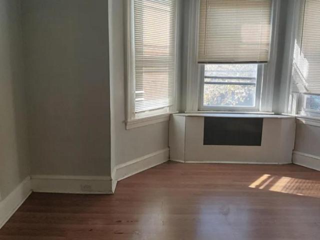 5731 N 12th St, Philadelphia, PA 19141 | MLS #PAPH2613