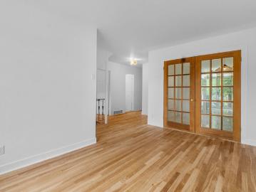 5731 Boul. Roi René, Montréal Anjou, QC H1K