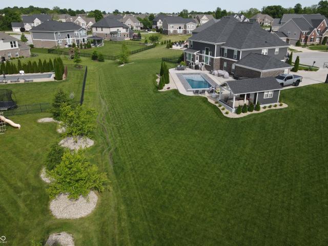 5732 Lake Bend Court