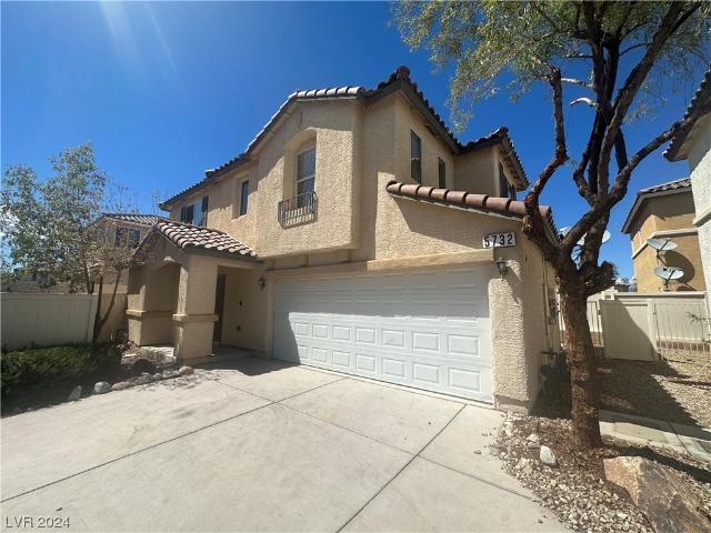 5732 Rose Tiara Dr, 3 beds, 3 full baths