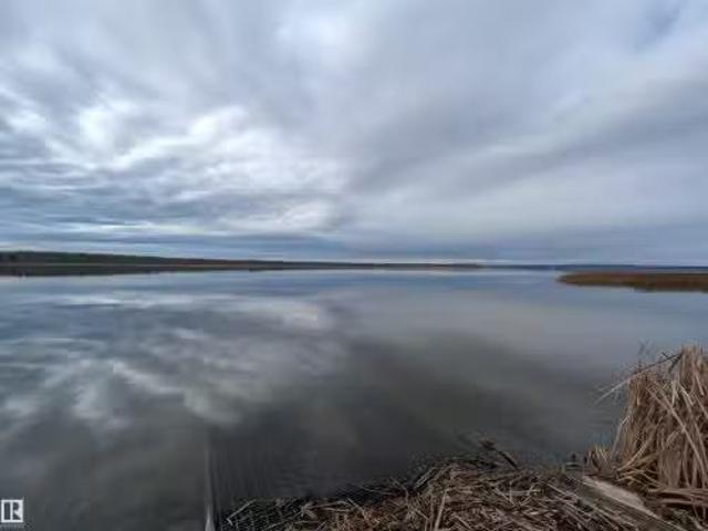 573 461032 Hwy 13, Rural Wetaskiwin County, AB, T0C 0T0 vaca.