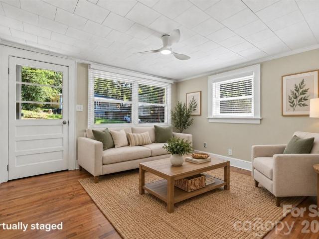 573 Allison Street NW