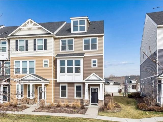 573 Satori Way, Chaska, MN 55318