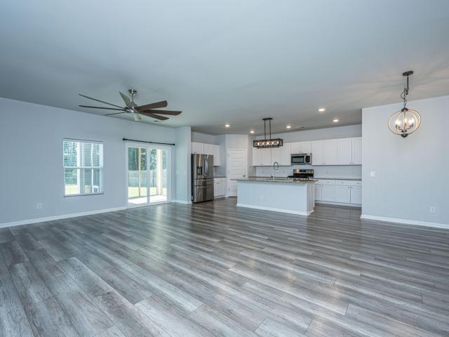 573 Spanish Wells Road