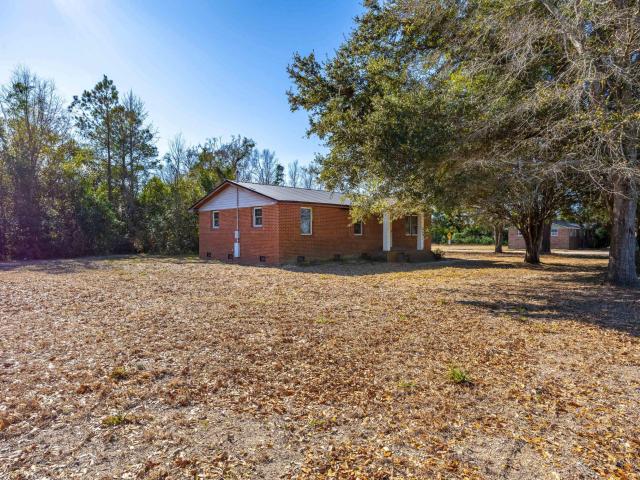 573 Race Track Road