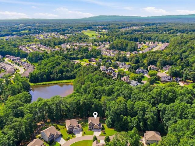 5745 Sutters View