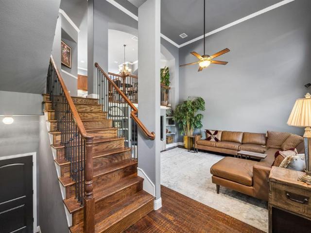 5740 Robbie Road