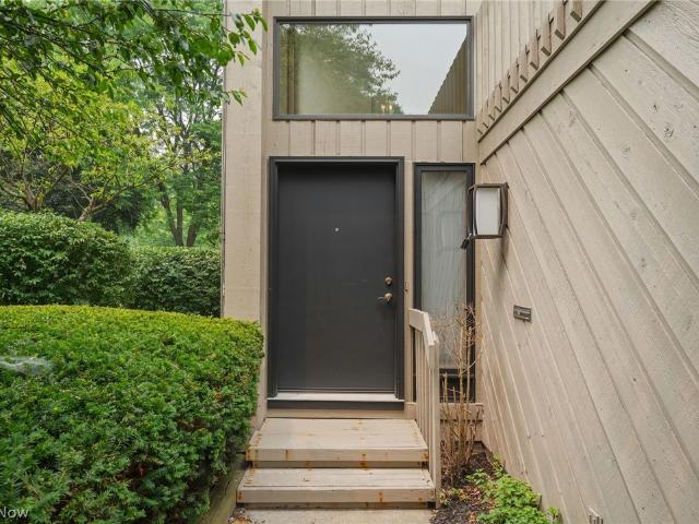 5741 Som Center Road 1