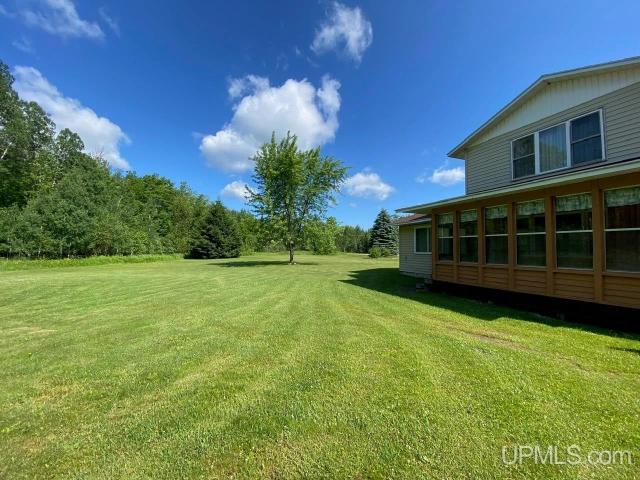 5755 County Road 550, Marquette, MI