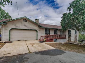5757 Thornicroft Dr, Valley Springs, CA 95252 | MLS #226038