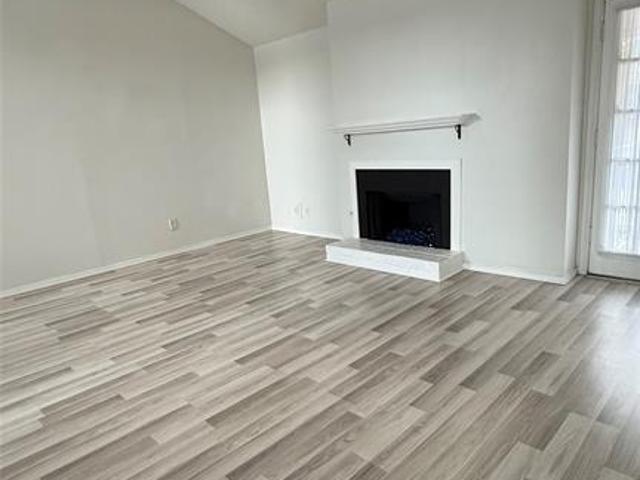 5750 Phoenix Drive # 4