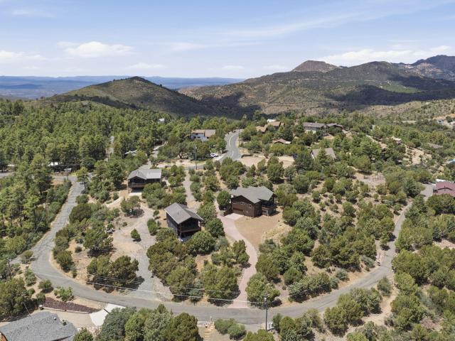 5750 w sunrise drive
