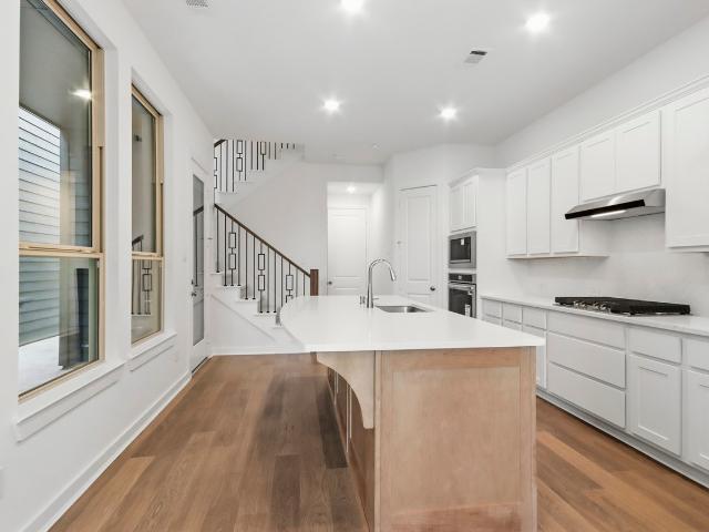 575 Cypress Valley Avenue