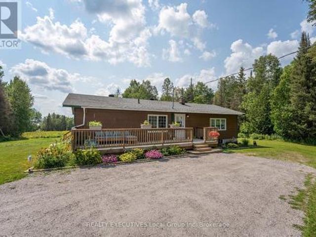 575 Golf Course Road, Chisholm, ON, P0H 1Z0 house for sale | Listing ID X13666 | Royal LePage