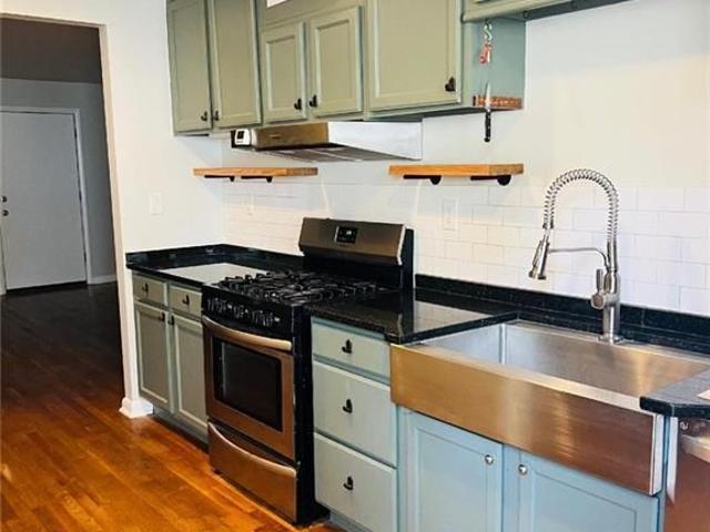 575 Flat Shoals Avenue SE 9