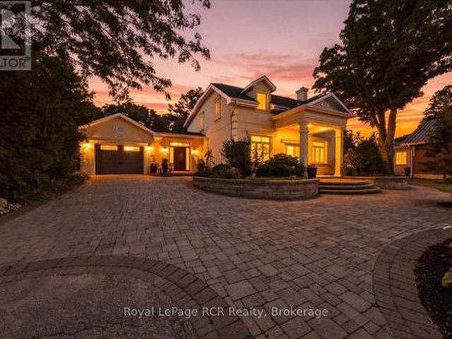 575 Queen Street, Kincardine, ON, N2Z 2J1 house for sale | Listing ID X13707 | Royal LePage