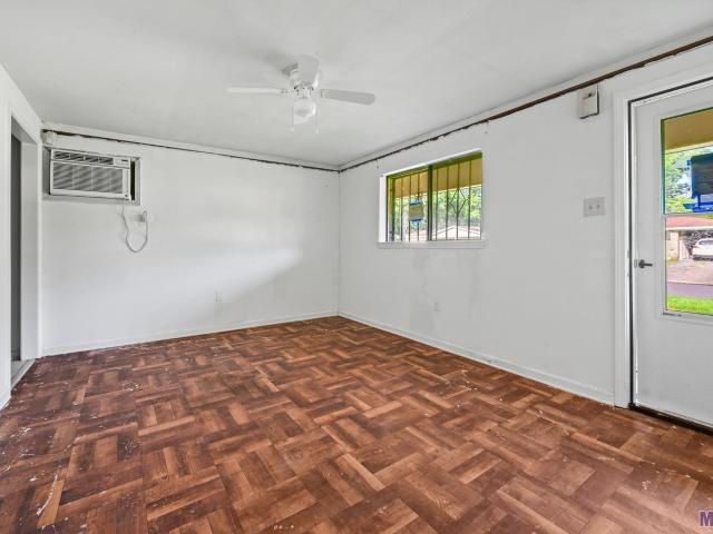 5764 Hartford Ave, Baton Rouge, LA 70812 | MLS #BR2026012