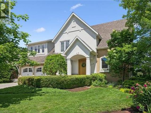 576 Falconridge Crescent, Kitchener, ON, N2K 4J2 house for sale | Listing ID 40842 | Royal LePage