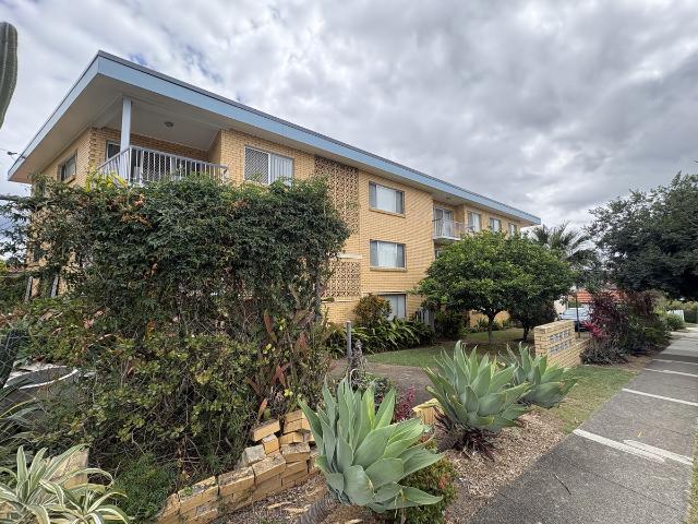 5/76 Lyon Street, Moorooka QLD 4105 Matthews Real Estate