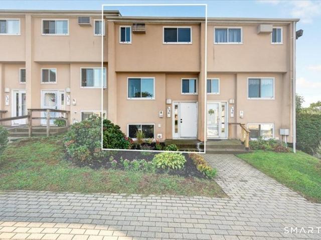 576 Shennecossett Rd Unit G69, Groton, CT 06340