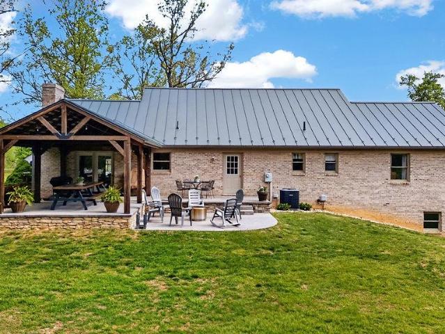 576 vinegar hill rd