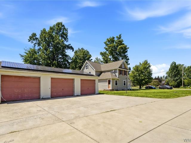 5778 Tonawanda Creek Road