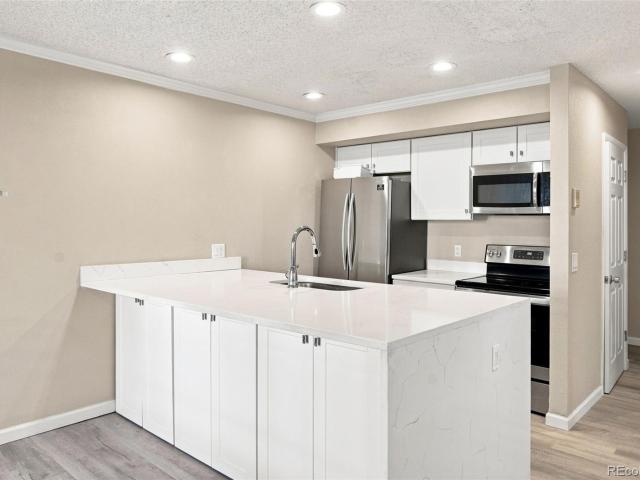 5770 E Warren Avenue # 104