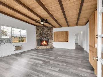 57726 Starlight Mesa Rd, Yucca Valley, CA 92284 | MLS #JT26124