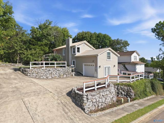 577 Farmingdale Road