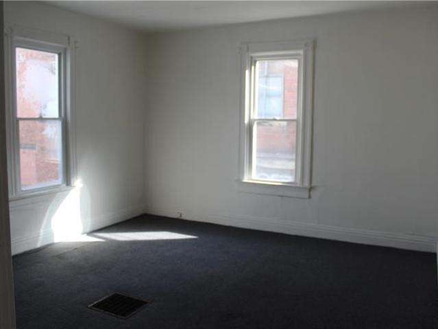 577 Linden Way