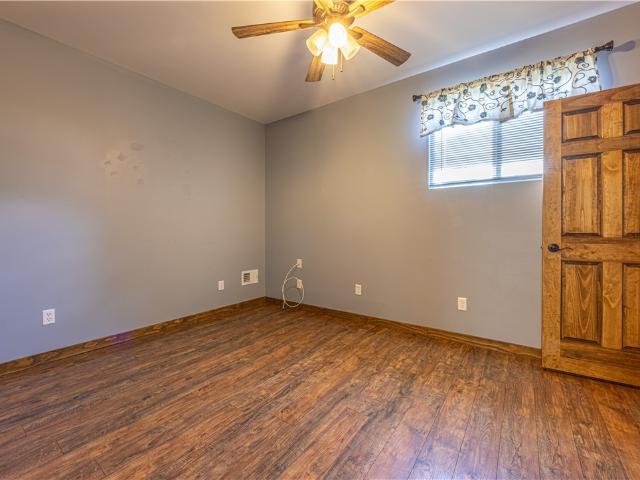 577 Woodside Old Frame Rd