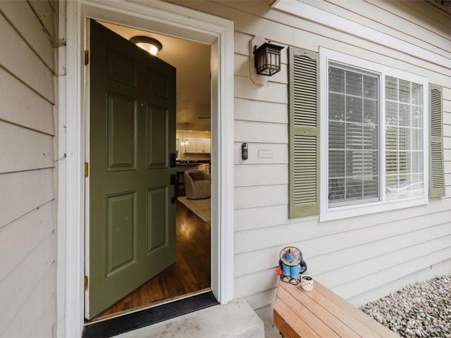 5781 Gateway Lane