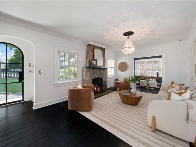 578 Montgomery Ferry Road