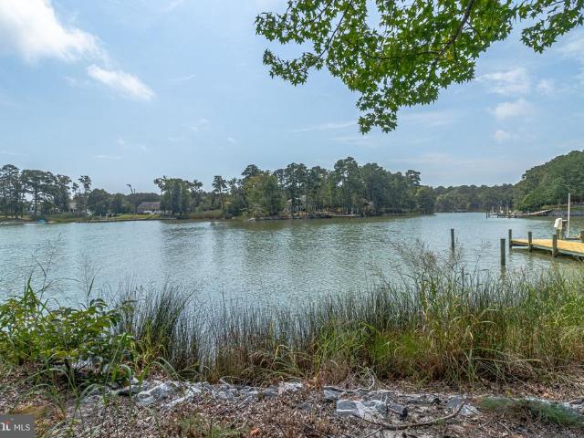 578 Twin Harbor Road