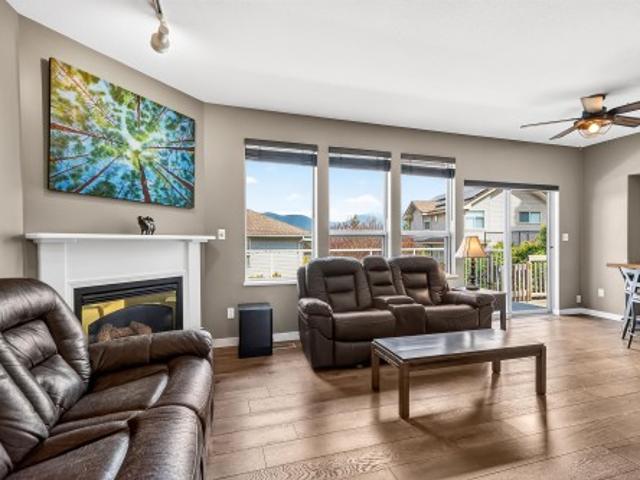 5796 Trail Avenue, Sechelt, BC, V7Z 0L8 house for sale | Listing ID R3114 | Royal LePage