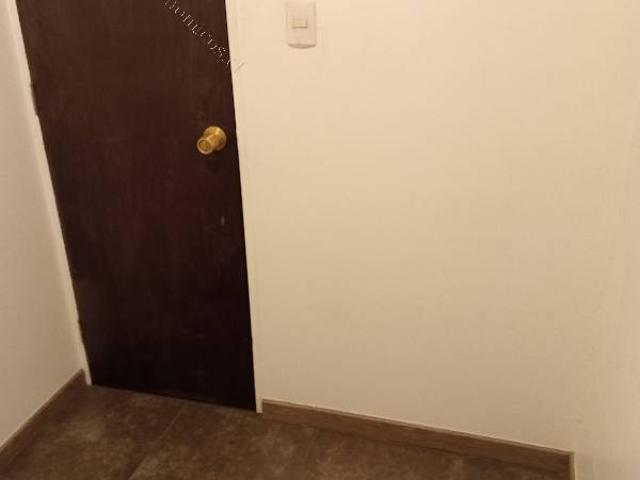 57979077262 se arrienda casa 3 dormitorios barrio tranquilo