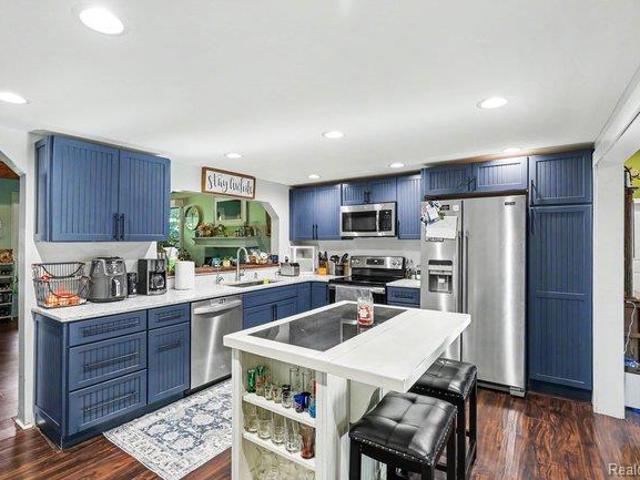 5793 Maple Grove Road