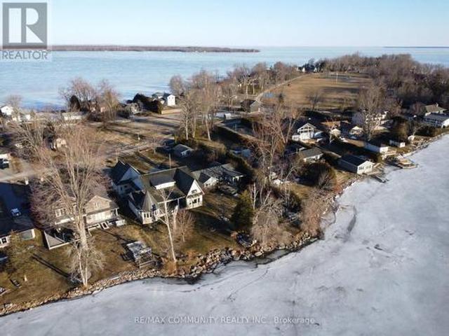 579 Duclos Point Road, Georgina, ON, L0E 1N0 house for sale | Listing ID N13797 | Royal LePage