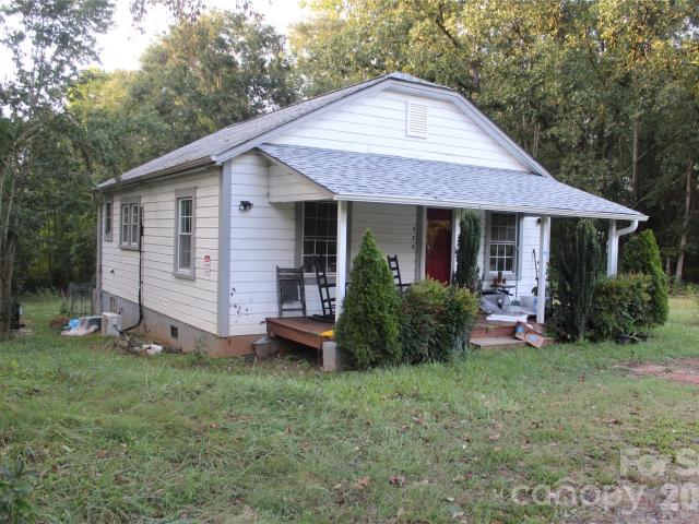 579 Hollis Road