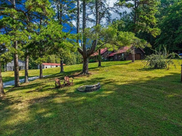 579 Spoon Branch Road