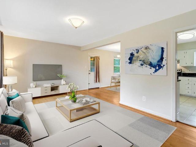 5804 Channing Road
