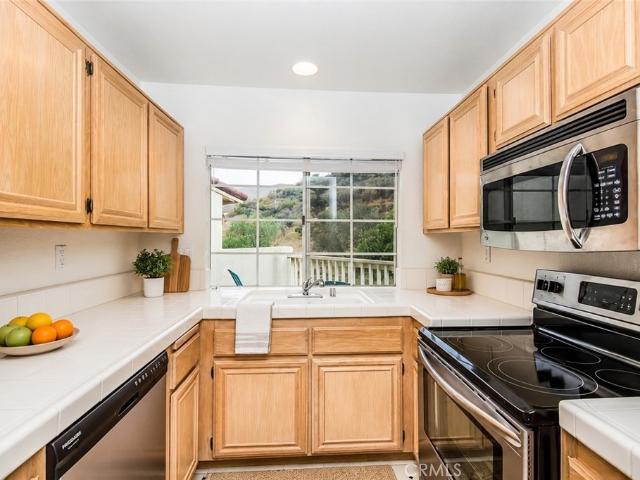 5805 Oak Bend Lane 407