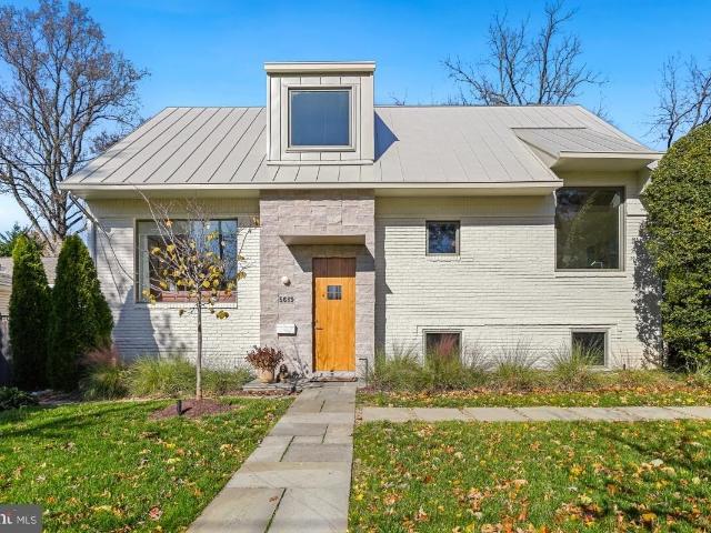 5805 Conway Rd, Bethesda, MD