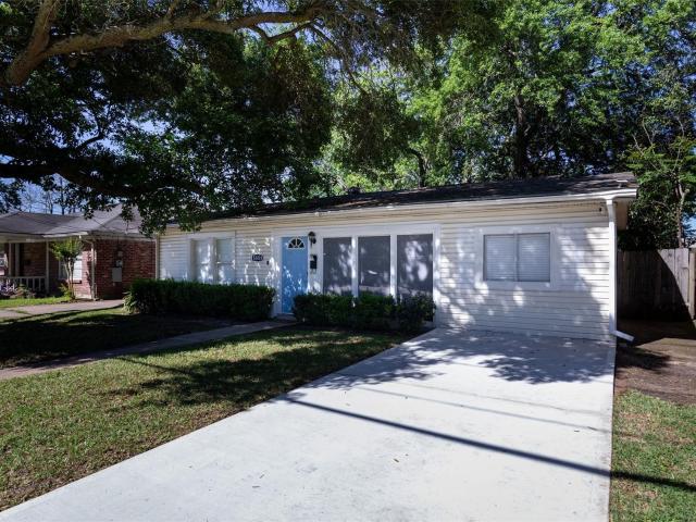 5808 Community Drive, Houston, US, TX