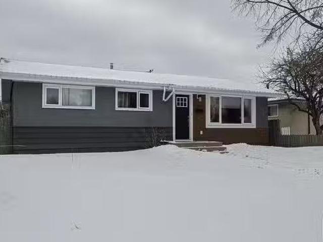 5808 94A Avenue, Edmonton, AB, T6B 0Y8 house for sale Listi.