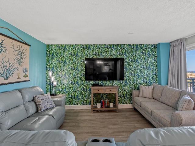 5800 N Ocean Blvd. 102
