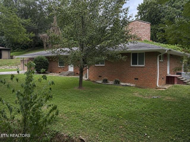 5800 Fountain Rd