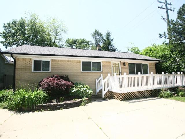 5800 Paramus, Independence Township, US, MI
