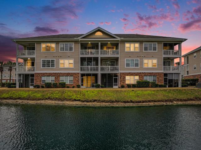 5801 Oyster Catcher Dr. 1424