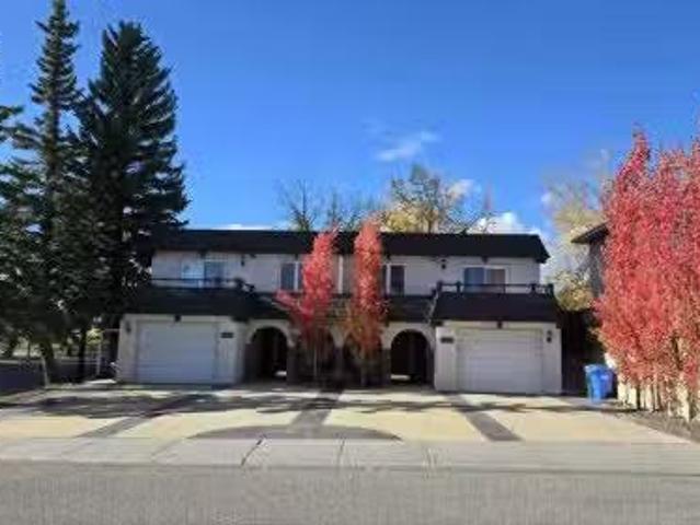 5801/ 5803 Dalgleish Road Nw, Calgary, AB, T3A 1K4 house for.